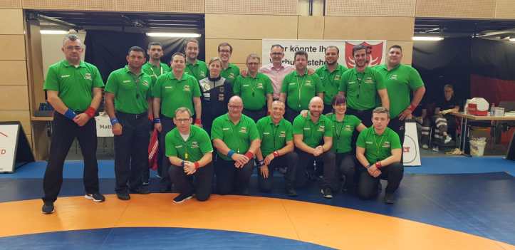 0b6b5f82-b3f9-4e00-940e-b4589cb774ee